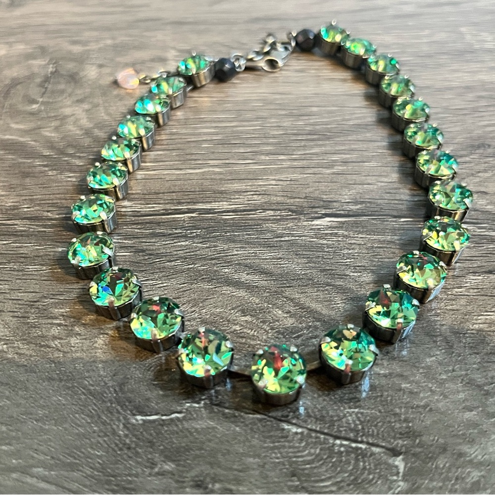 Sabika Holiday 2015 Manhattan Choker (retired)